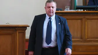 Валери Симеонов се връща в парламента, ще посочи наследника си