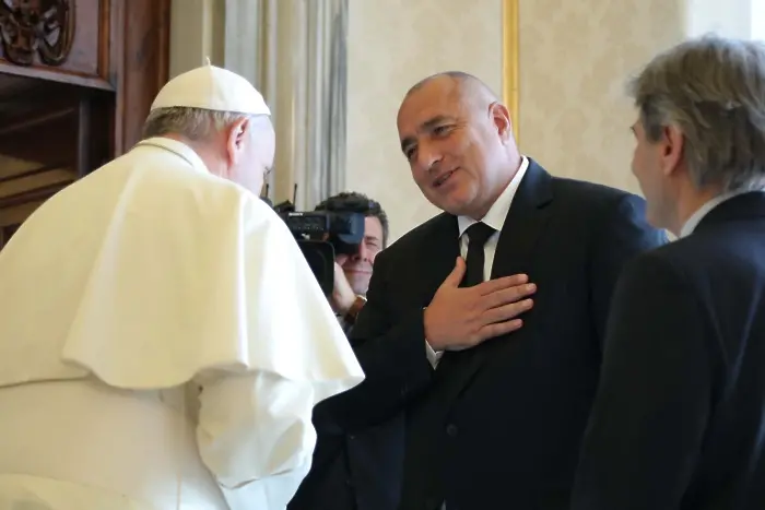 Папа Франциск идва в България през май догодина