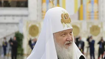 Руският патриарх Кирил написа молитви срещу COVID-19