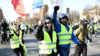 Над 400 ранени във Франция на протести срещу скъпите горива