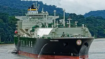 В Гърция пристигна първият кораб с втечнен газ от САЩ