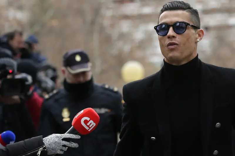 Роналдо осъден на две години условно и 18,8 милиона евро