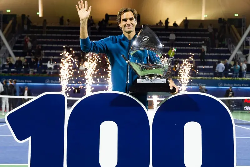 Федерер взе титла №100 след победа над Циципас в Дубай