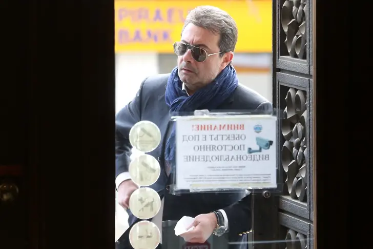 Пак греда: делото на Каменаров се отложи заради болна съдийка