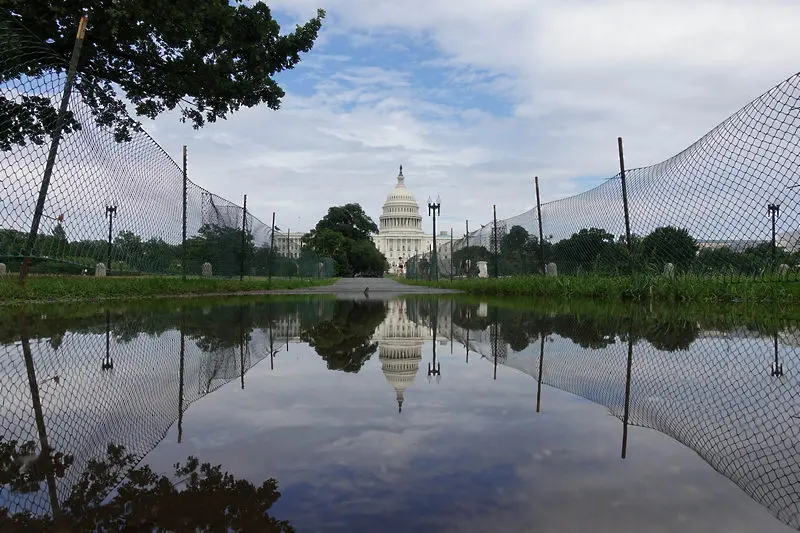 Дъжд наводни сутерена на Белия дом