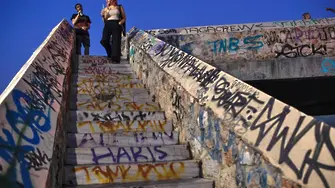 Атина - графитено бедствие или рай за уличните артисти?