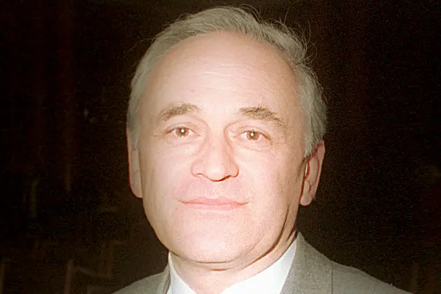 Почина бившият управител  на БНБ  Любомир Филипов