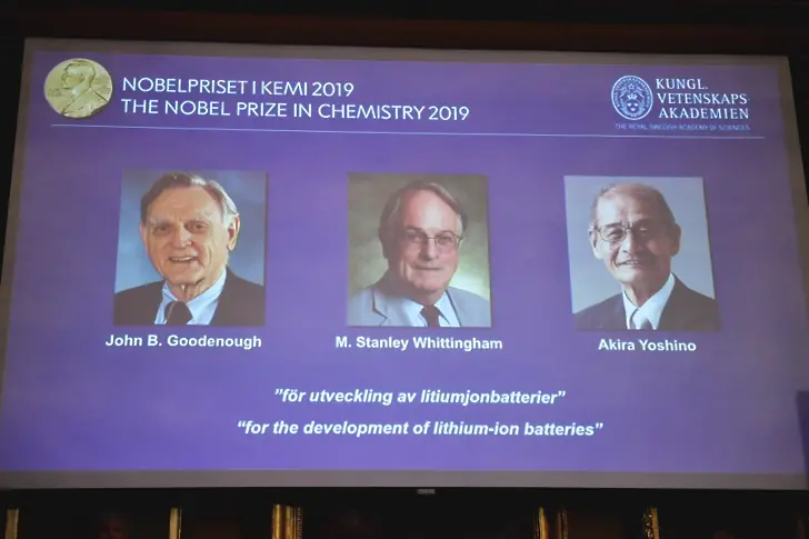 Бащите на литиевата батерия печелят Нобеловата награда за химия