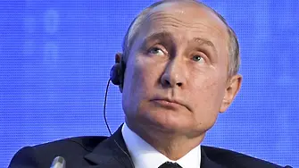 Путин: Доларът губи доверие