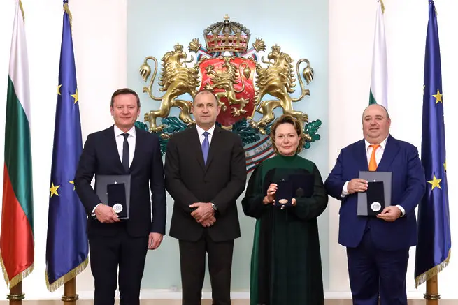 Президентът Радев награди Евтим Милошев, Силва Зурлева и Любомир Нейков