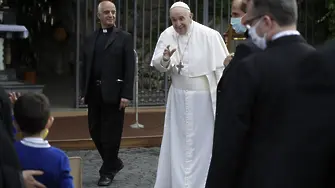 Папата произнесе молитва за край на пандемията