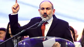 Арменският премиер предложи предсрочни избори