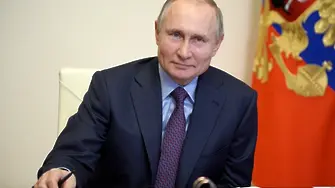 Путин е под карантина, но здрав