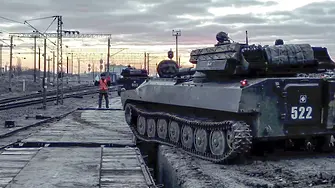 Русия: Маневрите в Крим свършиха, войските си тръгват (ВИДЕО)