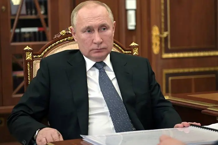 Г-20 иска да гони Русия, Путин отива на среща на групата
