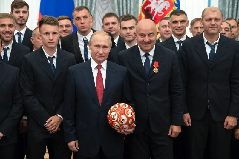 Мистерия с отсъствие на звезда на руския футбол от националния тим