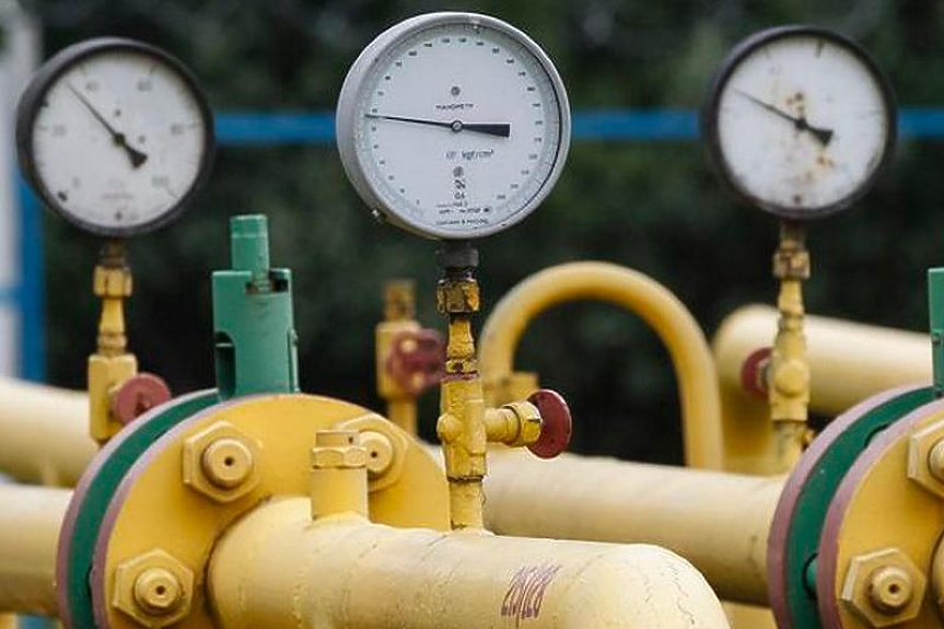 Русия намали доставките на газ през Украйна. Цената продължава да пада