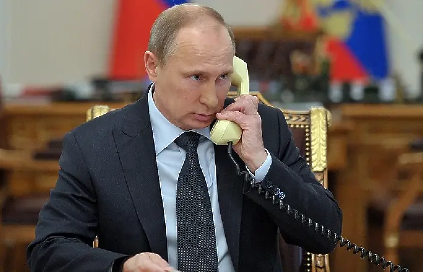 Путин казал на Макрон: „Когато играете бокс и удряте, мислете за Зеленски“