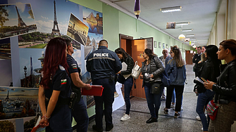 Избирателната активност към 11 ч. е 12,3 на сто, най-ниска е в Пловдив