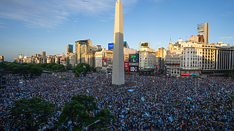 Аржентина обвини Иран за атентати в Буенос Айрес