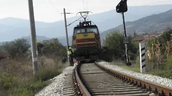 Влакът София-Бургас остава бавен поне до 2020 г. 