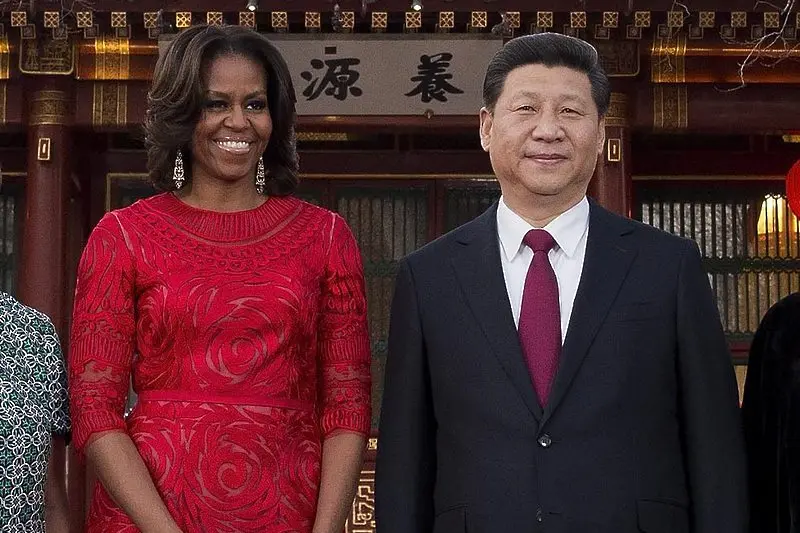 Обама и китайският президент се шегуват на гърба на Мишел