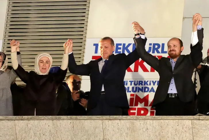 Ердоган триумфира в Турция
