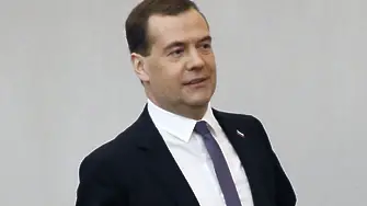 Медведев не гарантира, че Русия няма да откъсне още от Украйна
