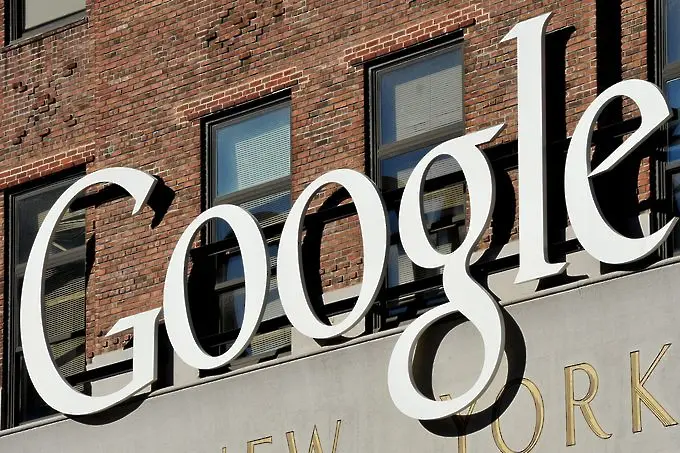 Google ще трябва да изтрива резултати от търсения