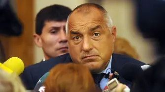 Борисов обяви, че Орешарски не може да смята