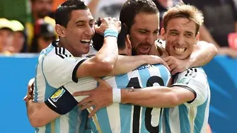 24 години стигат - Аржентина е на полуфинал!