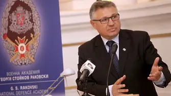 Шаламанов: ДБ няма какво да прави в правителството, ако то следва курса на БСП за Украйна
