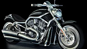 Папата си продава мотора Harley Davidson 
