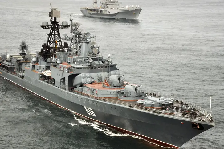 Русия прати бойни кораби към НАТО