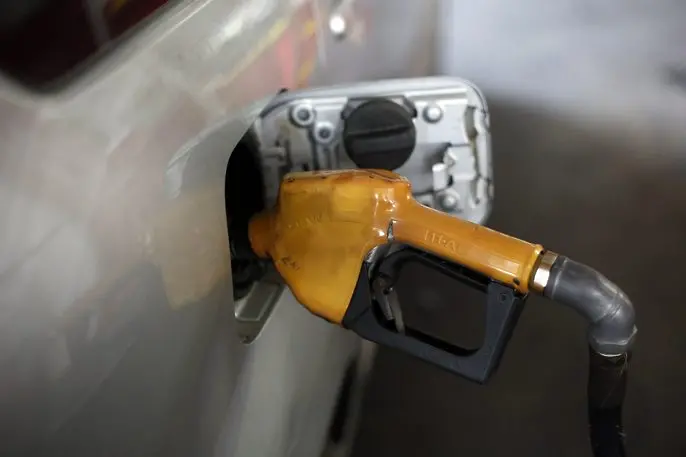 Петролът е най-евтин от 6 години