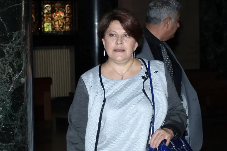 Татяна Дончева: Захариева е администратор, без отношение към съдебната реформа