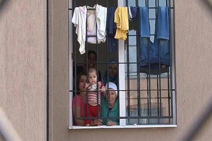 ВМРО: Закрийте бежанските центрове - 