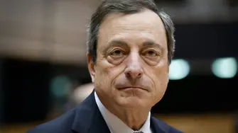 ЕЦБ почва да помпа пари в икономиките на еврозоната