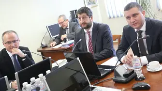 Горанов към ВСС: Ако напишете в закона, че министърът е крокодил, той няма да стане крокодил (обновена)