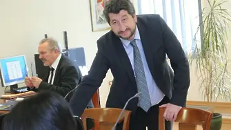Христо Иванов заподозря корупционна схема в Софийския градски съд