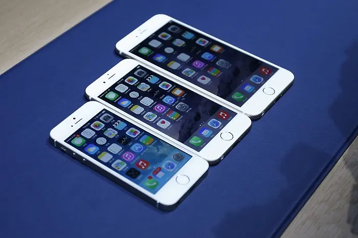 Apple свива размера на iPhone