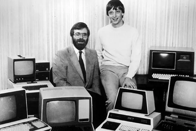 Майкрософт празнува 40 години в технологиите