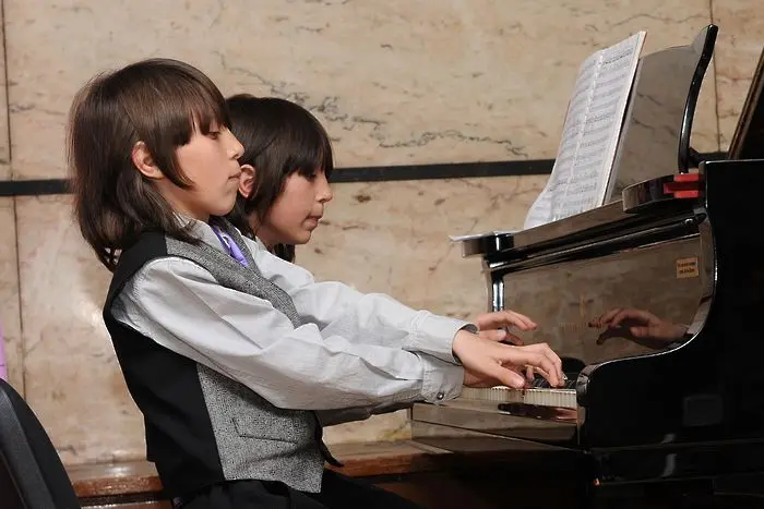 Борисов: Даваме $20 000 на сладурите пианисти Хасан и Ибрахим