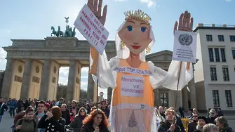 Хиляди германци протестираха срещу TTIP