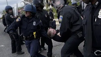 Бунтовете срещу полицията в Балтимор тлеят отдавна