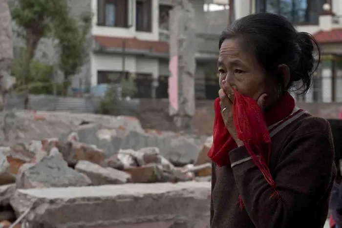 Охранителни камери са запечатали труса в Непал (видео)