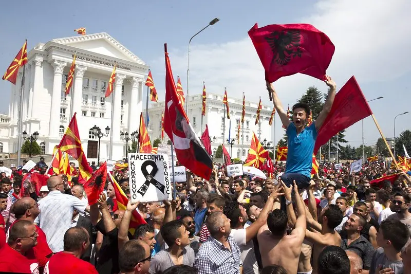 Македонските медии за митинга в Скопие - като ТВ7 за Орешарски