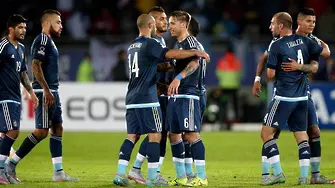 Аржентина победи шампиона на 