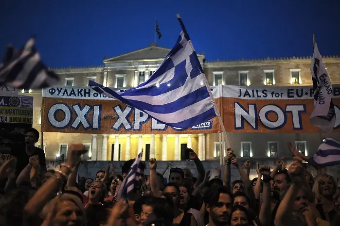 Гърция няма да плати днес. Ципрас намекна за оставка