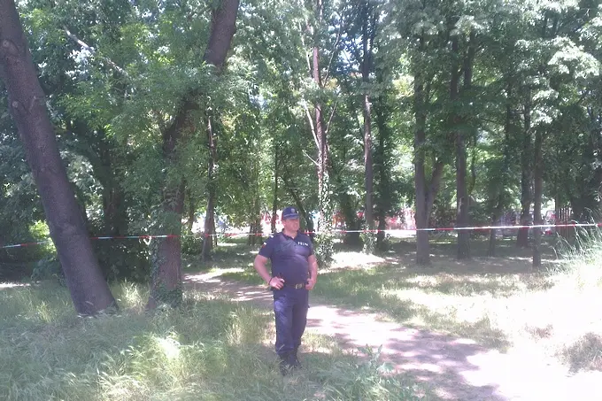 Труп на 16-годишно момче бе открит в Борисовата градина